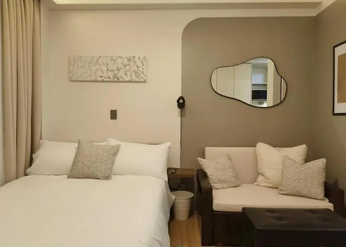Apartment Modern Cosy In Makati - The Linear Manila